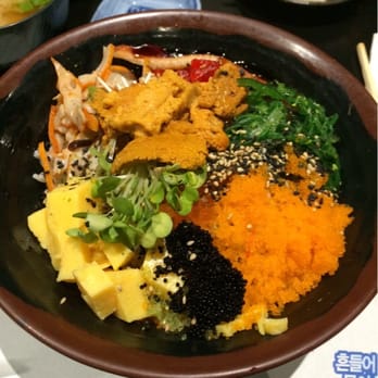 Mansun Sushi - Mixed tiny roe (fish eggs) w/rice and complimentary uni :) - Japanese Near Me - Walnut, California
