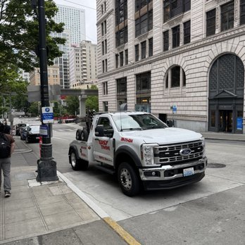 Easy Towing - Towing Near Me - Seattle, Washington Easy Towing - Towing Near Me - Seattle, Washington