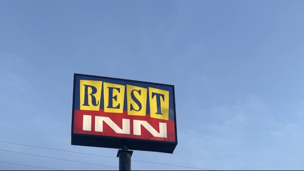 REST INN - Updated April 2026 - 3209 W Gentry Pkwy, Tyler, Texas ...