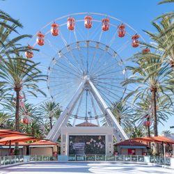 Ice Rink at Irvine Spectrum Center