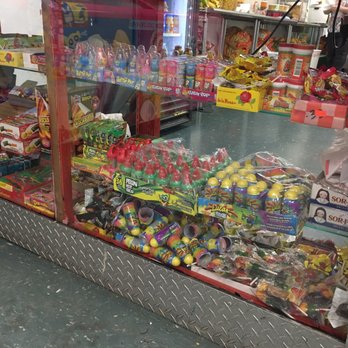 Neveria Sabor Latino - Candy bar. - Ice Cream & Frozen Yogurt Near Me - Denver, Colorado