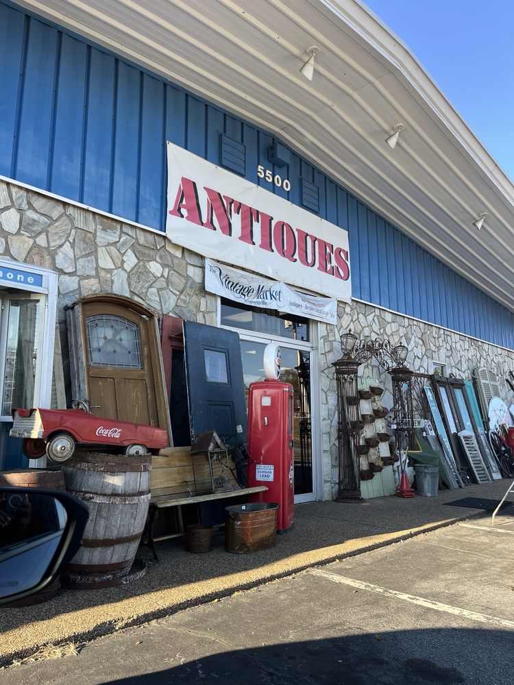 The Vintage Market of Greenville Image