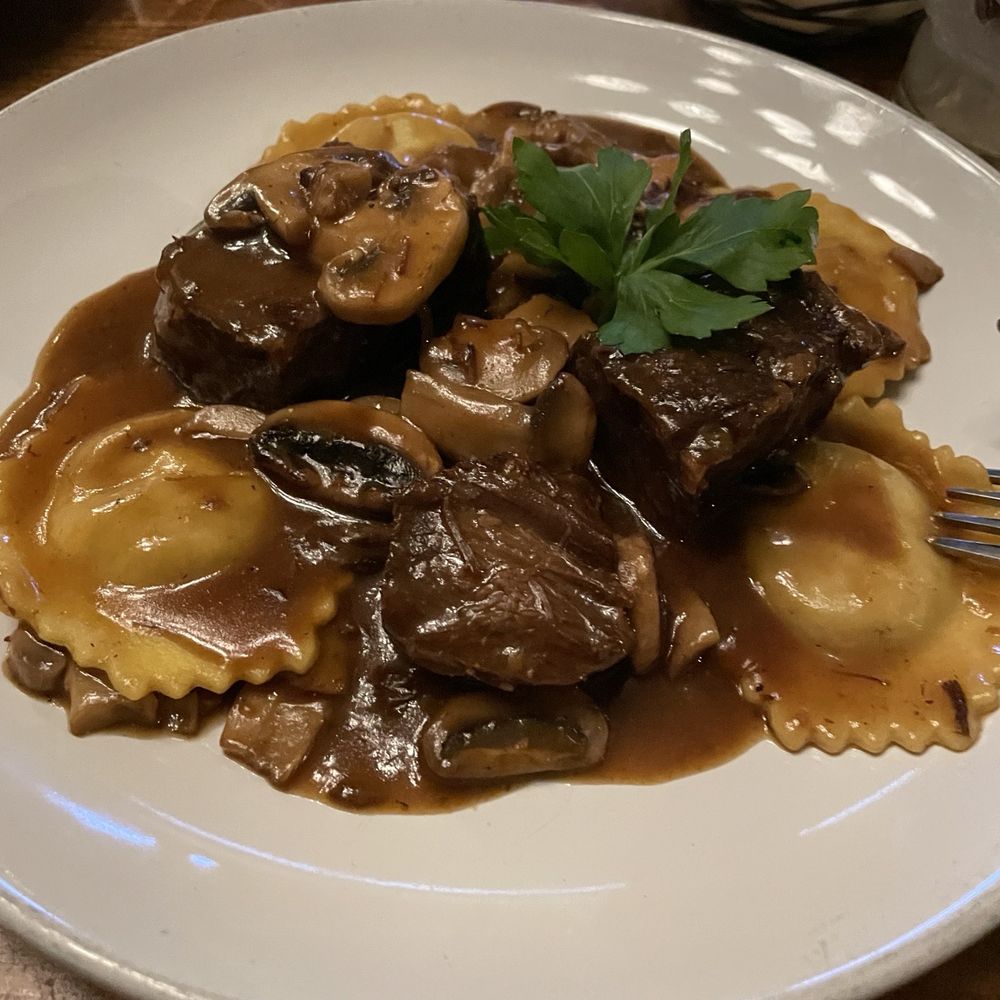 Scoogis Classic Italian - Ravioli - Italian Near Me - Flourtown, Pennsylvania Scoogis Classic Italian - Ravioli - Italian Near Me - Flourtown, Pennsylvania