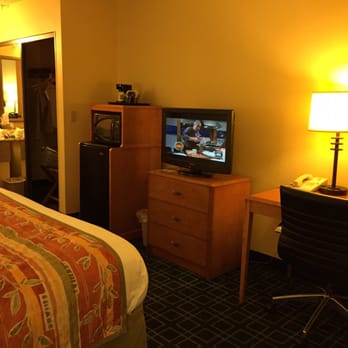 Quality Inn Placentia Anaheim Fullerton - Hotels Near Me - Placentia, California Quality Inn Placentia Anaheim Fullerton - Hotels Near Me - Placentia, California