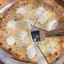 Axe House Tavern-Pigeon Forge - 12" white pizza (with 2 bites missing - I was hungry!)
