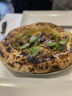Piccolo Buco (NO PRENOTAZIONI-NO RESERVATIONS) by null