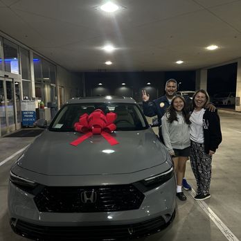 Metro Honda - Car Dealers Near Me - Montclair, California