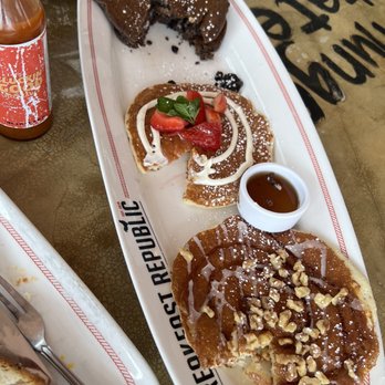 Breakfast Republic - Trio pancakes : Oreo, strawberry cheesecake, cinnamon swirl - Breakfast & Brunch Near Me - Irvine, California