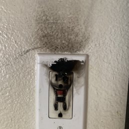 Outlet that almost caused a whole Fire Outlet that almost caused a whole Fire