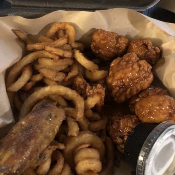 Chili's - Boneless or Bone-In Wings Boneless Wings Crispy Honey-Chipotle - American Near Me - Charleston, West Virginia Chili's - Boneless or Bone-In Wings Boneless Wings Crispy Honey-Chipotle - American Near Me - Charleston, West Virginia