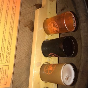 Lithology Brewing - Tasting flight - Brewpubs Near Me - Farmingdale, New York