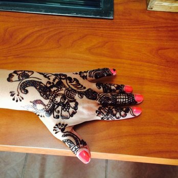 Namaste Eyebrow Threading - Henna Tattoo (Mehendi) - Henna Artists Near Me - Los Angeles, California