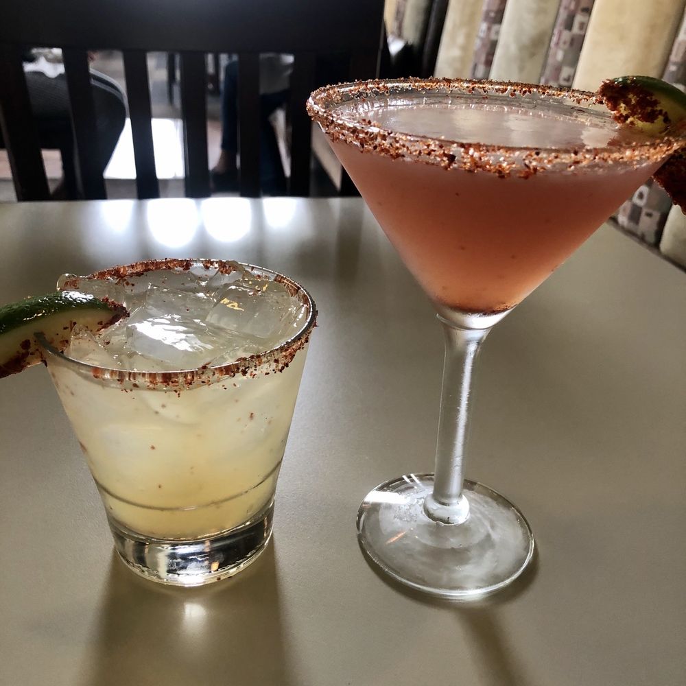 Thyme Matters - Cucumbertini and jalapeño margarita - New American Near Me - El Paso, Texas Thyme Matters - Cucumbertini and jalapeño margarita - New American Near Me - El Paso, Texas