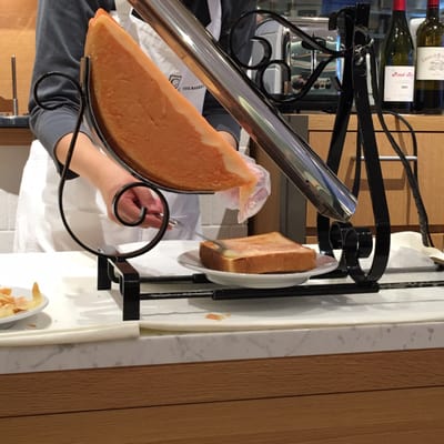 Centre The Bakery by null