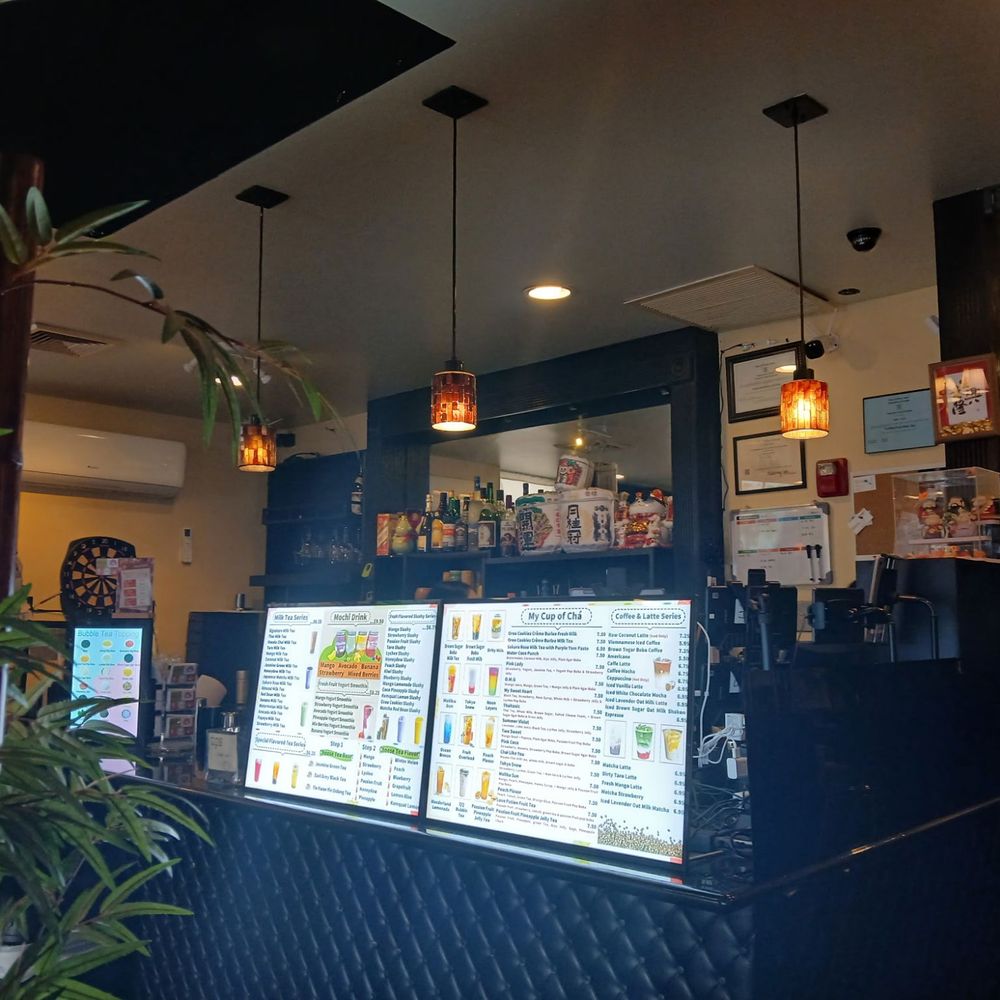 Jade Tree Asian Bistro - Bar - Chinese Near Me - Providence, Rhode Island Jade Tree Asian Bistro - Bar - Chinese Near Me - Providence, Rhode Island