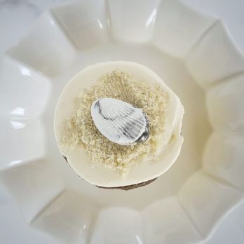 Lezat Cakes - Cupcakes Near Me - Manhattan Beach, California