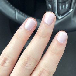 Fantastic Nail Spa - Messy gel manicure