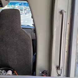 Zhong Hua Flushing-Chinatown Shuttle Van Service - Inside the van. 里面