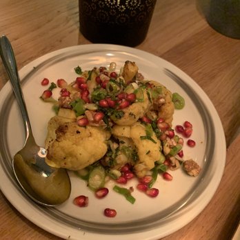 CERU Soho - Cauliflower - Middle Eastern Near Me - London, XGL CERU Soho - Cauliflower - Middle Eastern Near Me - London, XGL