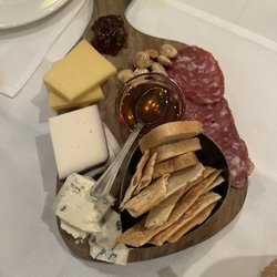 Gargiulo'S Tinton Falls
