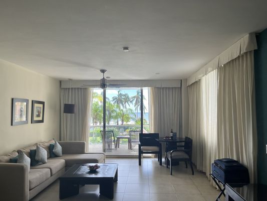 Secrets Aura Cozumel by null