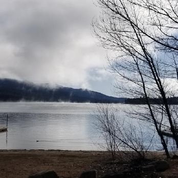 Big Bear Vacations - Looking at the lake in the morning. - Vacation Rentals Near Me - Big Bear Lake, California
