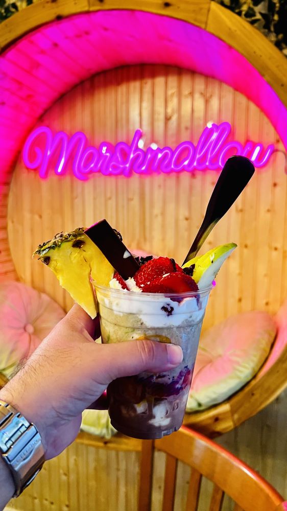 MARSHMALLOW JUICE & CRAPE 24 Photos 1174 Chapel St, New Haven