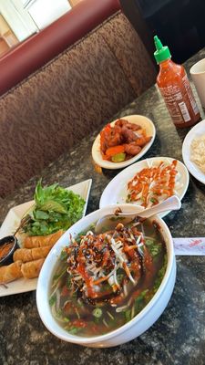 Pho Chandler by null
