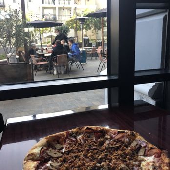 Buono's Pizzeria - Special group that got waited on, had waiter take order get drinks and everything...lucky - Pizza Near Me - Long Beach, California