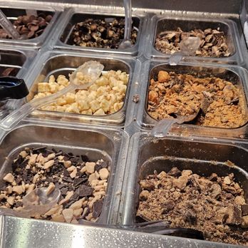 Yogurtland - Ice Cream & Frozen Yogurt Near Me - Del Mar, California Yogurtland - Ice Cream & Frozen Yogurt Near Me - Del Mar, California