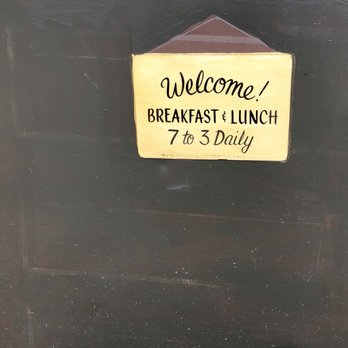 Loula's Cafe - Breakfast & Brunch Near Me - Whitefish, Montana