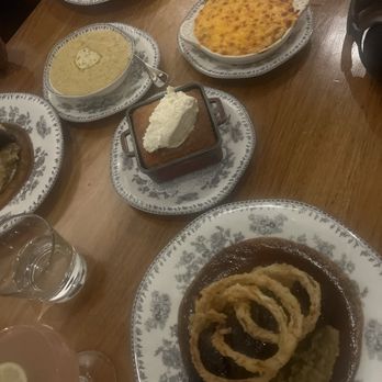 Virtue Restaurant - Cornbread & Honey Butter, grits, Beef Short Ribs, Mac & Cheese - Southern Near Me - Chicago, Illinois Virtue Restaurant - Cornbread & Honey Butter, grits, Beef Short Ribs, Mac & Cheese - Southern Near Me - Chicago, Illinois
