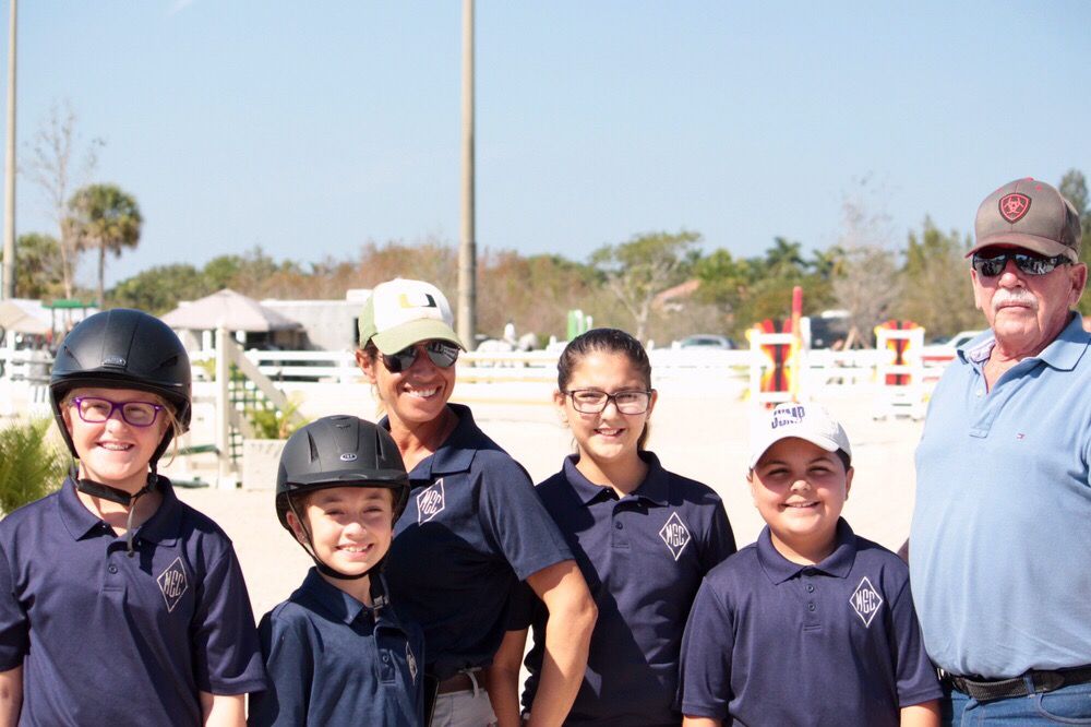 Serenity Show Stables Logo