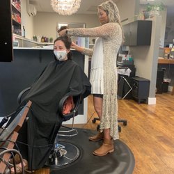 Island Roots Salon - In progress