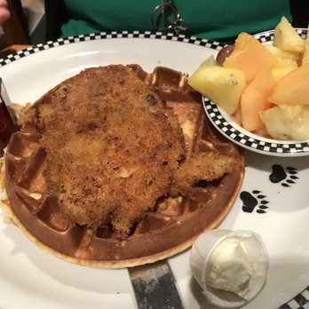 Black Bear Diner - Diners Near Me - Colma, California
