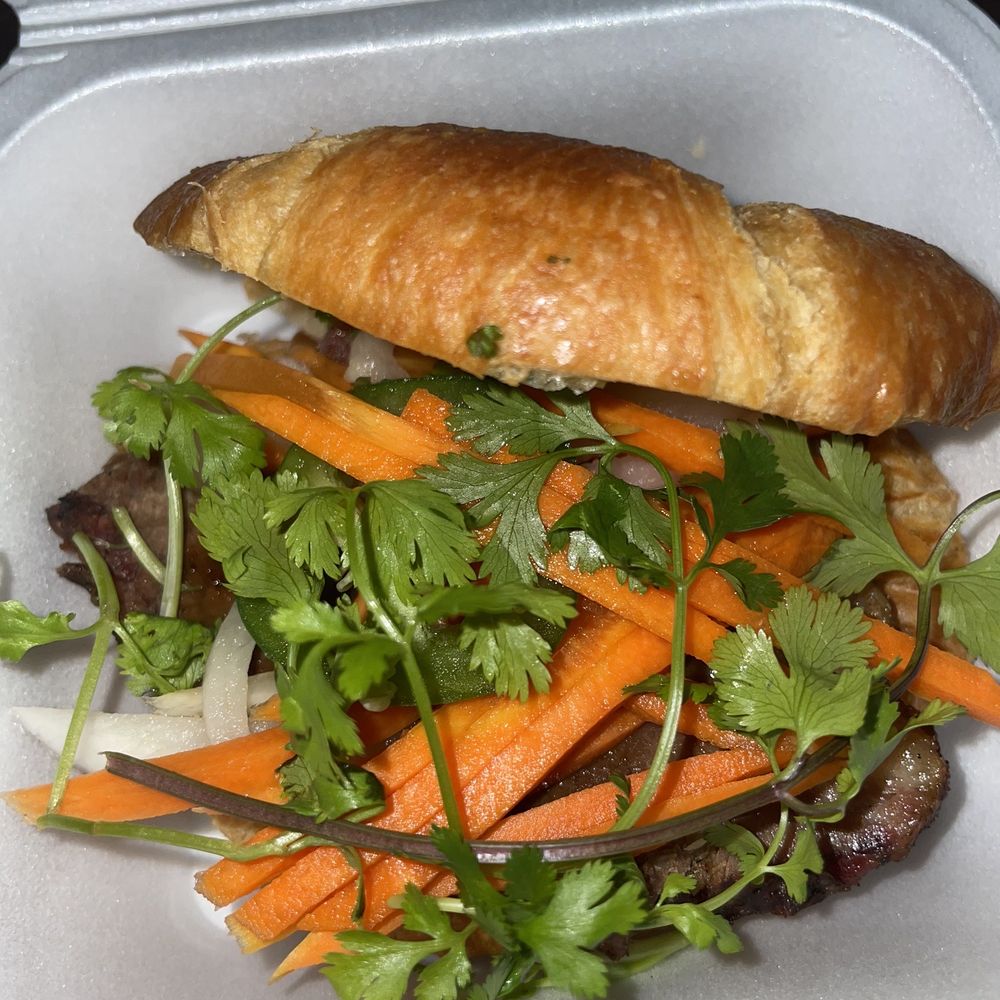 Brisket croissant Brisket croissant