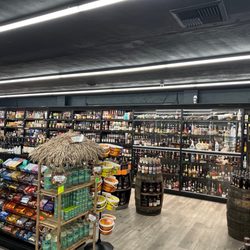 Dry Creek Liquor - Woodbridge  - Selections galore