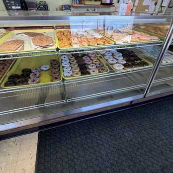 Donut Delite - Donuts Near Me - Moline, Illinois Donut Delite - Donuts Near Me - Moline, Illinois
