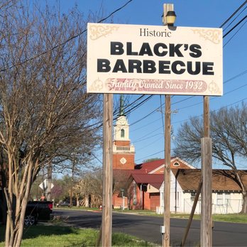 Black's Barbecue Lockhart - Barbeque Near Me - Lockhart, Texas