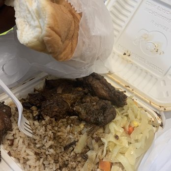 JMC Cafe - Jerk wings special - Food Trucks Near Me