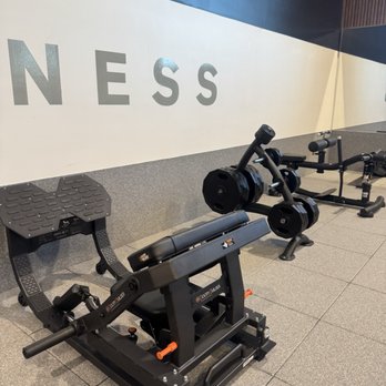 LA Fitness - Expanded Weight Room - Gyms Near Me - Seattle, Washington LA Fitness - Expanded Weight Room - Gyms Near Me - Seattle, Washington