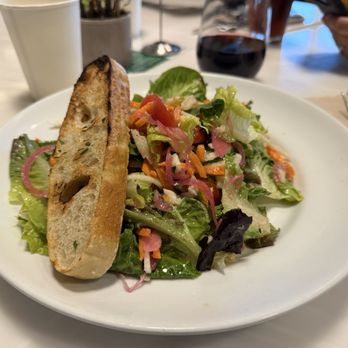 Urban Plates - Classic House Salad - Salad Near Me - Fountain Valley, California Urban Plates - Classic House Salad - Salad Near Me - Fountain Valley, California