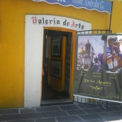 Galería de Arte de los Ángeles - Entrada al local.
