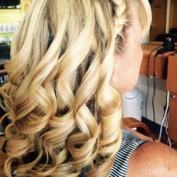 Kelly Hair & Spa Inc