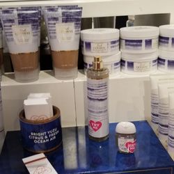Bath & Body Works
