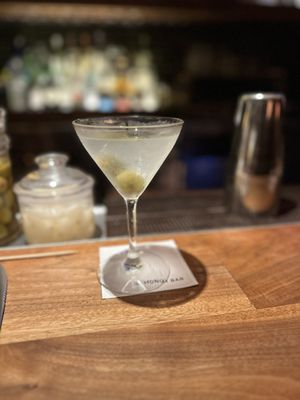 Honor Bar by null