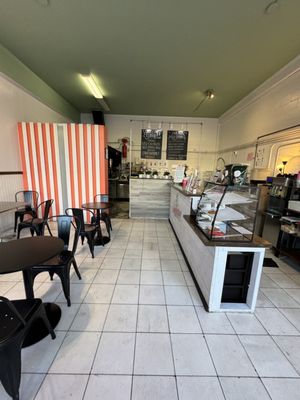 Niu Soft Serve Parlour by null