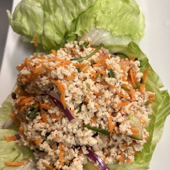 Lina's Thai Bistro - Thai Spicy Lettuce Cups - Sushi Bars Near Me - Dubuque, Iowa