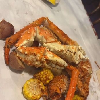The Crab Pot - King crab boil - Seafood Near Me - Seattle, Washington The Crab Pot - King crab boil - Seafood Near Me - Seattle, Washington