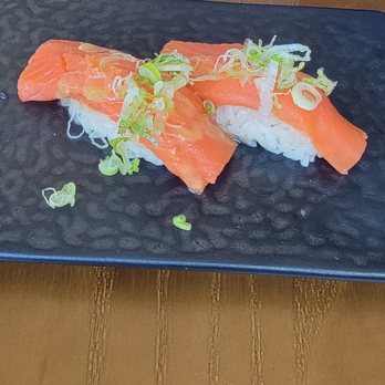 Oto Sushi - Salmon Sushi - Sushi Bars Near Me - Laguna Beach, California Oto Sushi - Salmon Sushi - Sushi Bars Near Me - Laguna Beach, California